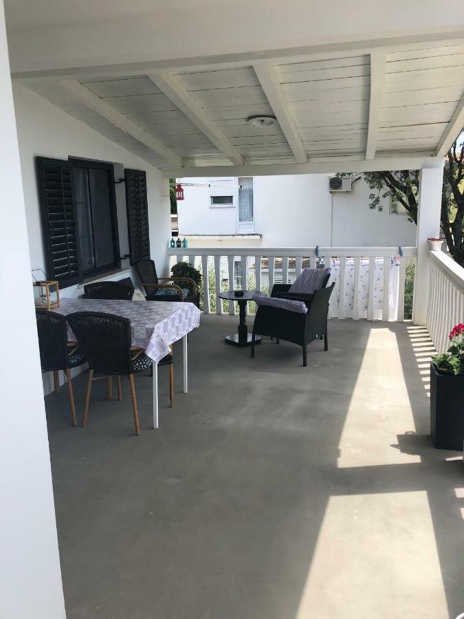 Apartment Leon & Grga Sibuljina Экстерьер фото